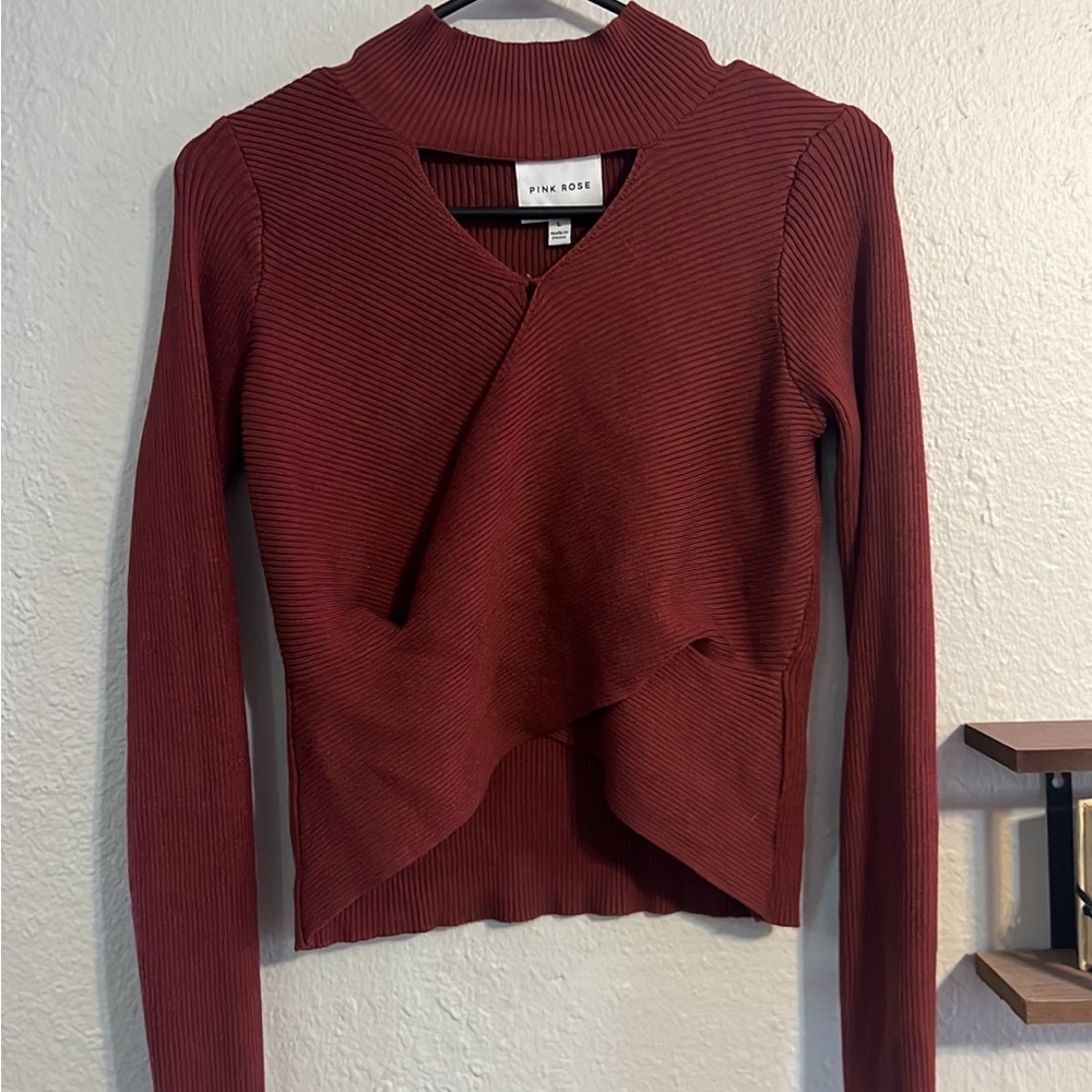 Long sleeve sweater